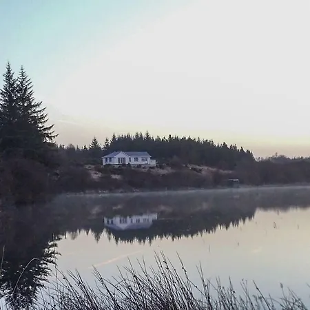 The Lake House @ Lough Atorick North Farm Лохрей
